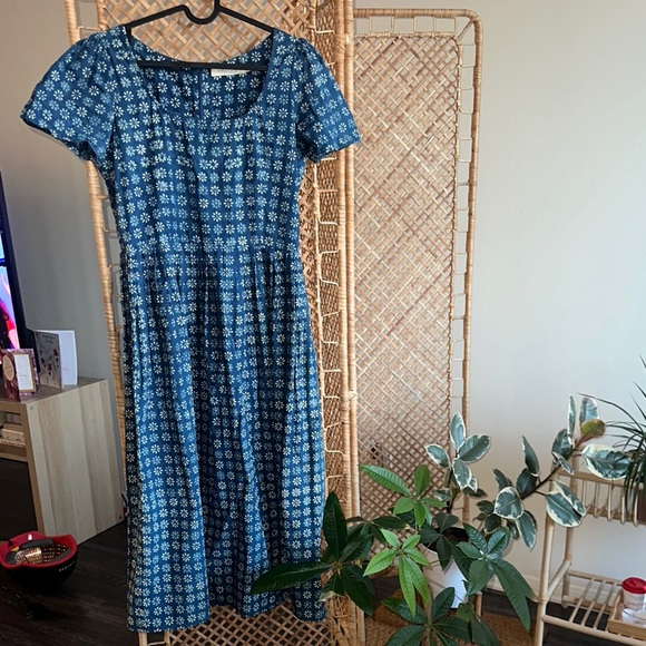 Christy Dawn Scarlet Dress in Indigo Daisy (petite small) - Picture 6 of 10